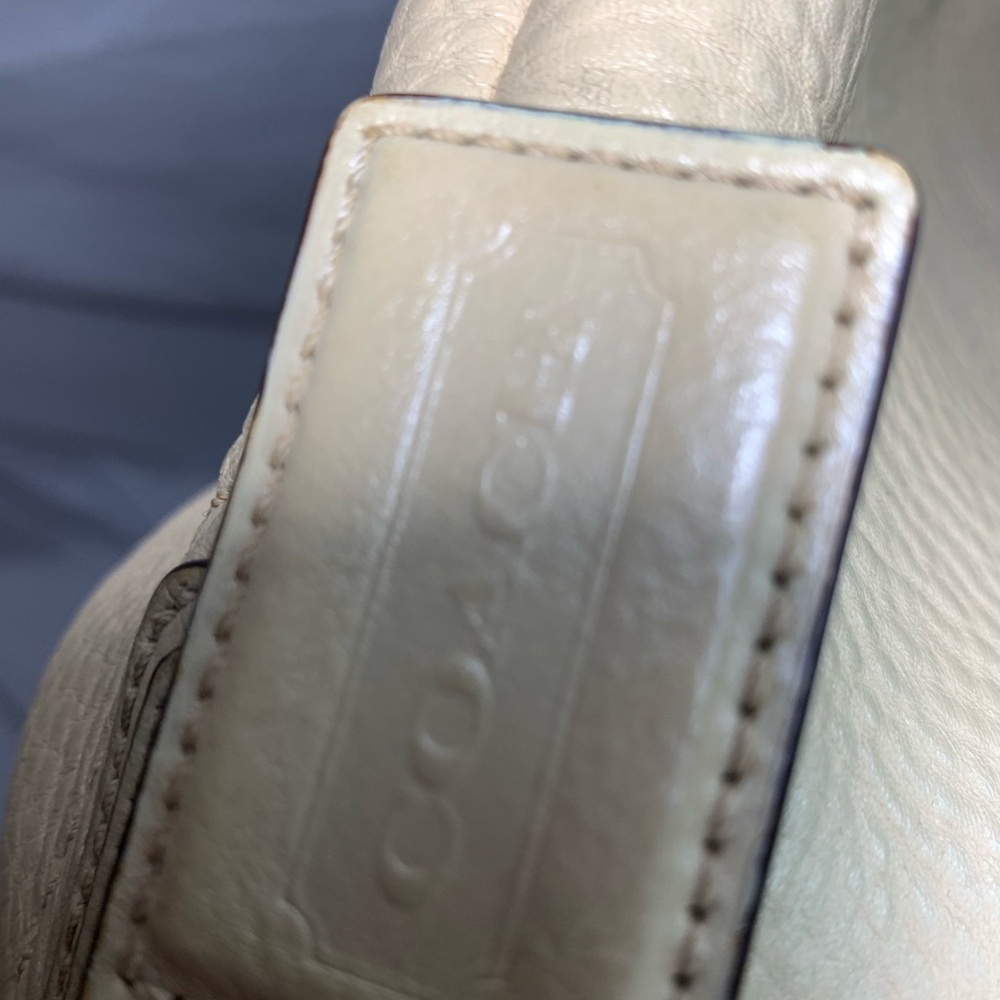 Coach Cream/Tan Soho Hobo Bag with Gold Hardware and Coach tags. - Picture 6 of 10